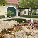 Gut Schwarz-n Hof Bad Griesbach im Rottal