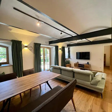 Gut Schwarz-n Hof Apartment Bad Griesbach (Bavaria)
