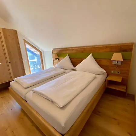 Apartment Gut Schwarz-n Hof