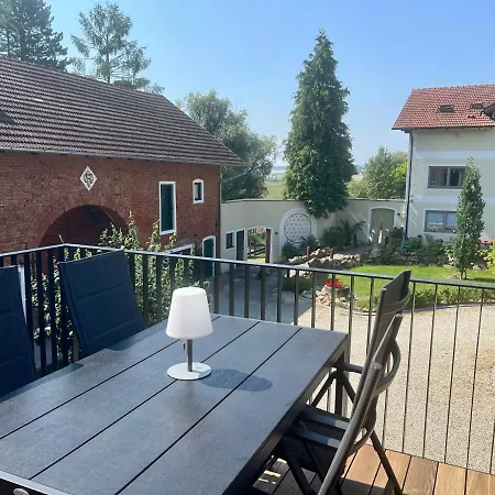 Gut Schwarz-n Hof * Bad Griesbach (Bavaria)