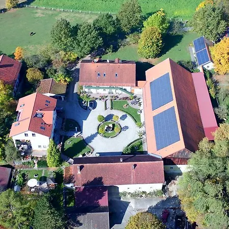 Apartment Gut Schwarz-n Hof Bad Griesbach (Bavaria)
