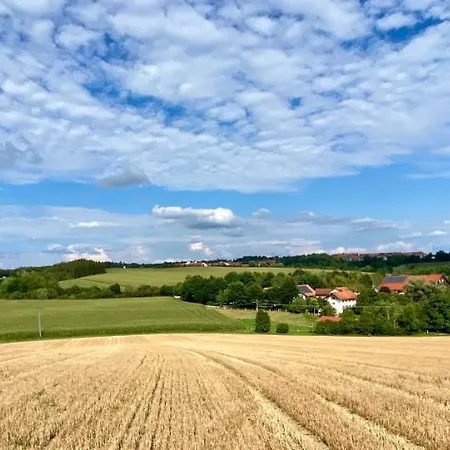 Apartamento Gut Schwarz-n Hof *